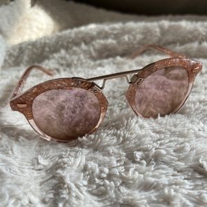 KREWE STL II Sunglasses in Camellia to Blush Pink